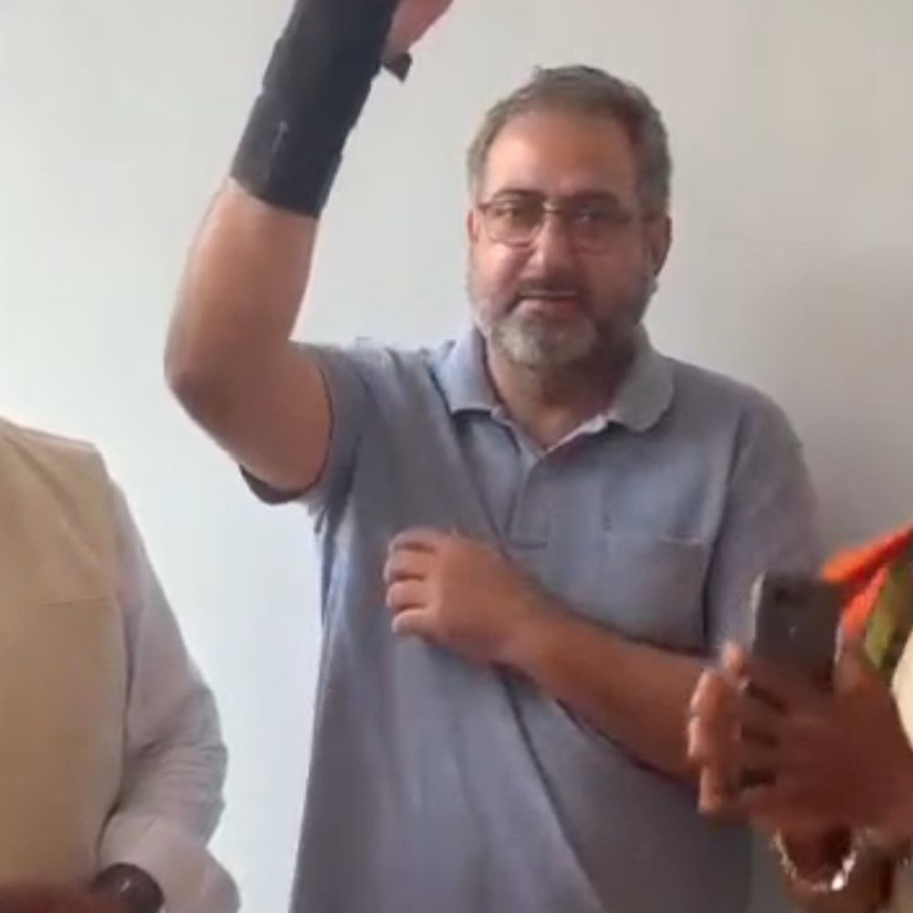 बरनाला में गौवंश पर अपमानजनक टिप्पणी का विवाद सुलझा:NRI ने हिंदू समाज से मांगी माफी; तीन दिन गौशाला में करेंगे सेवा