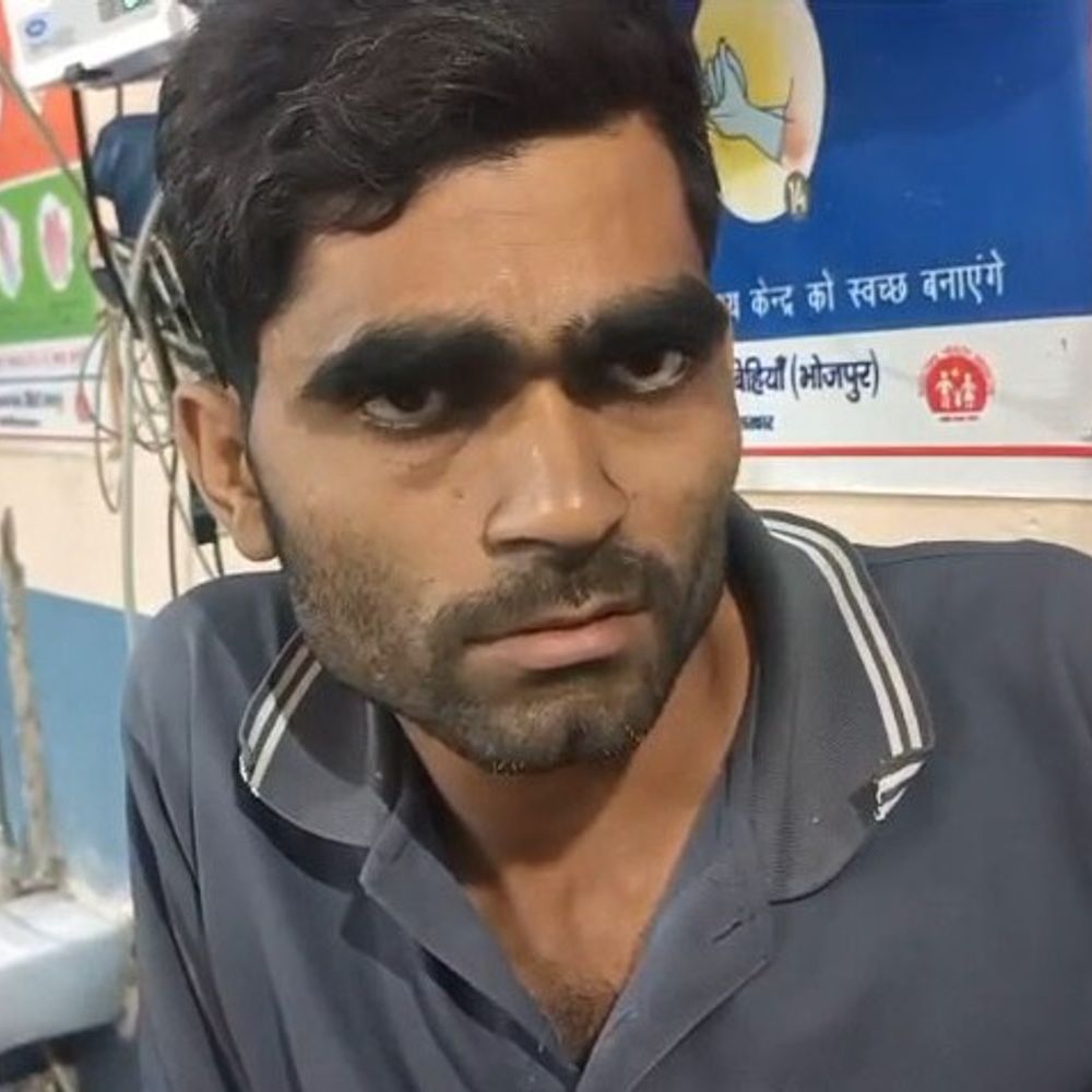 भोजपुर ने दोस्त ने दोस्त को मारी गोली:घायल बोला- 200 रुपया बकाया को लेकर था झगड़ा, पैर में लगी बुलेट