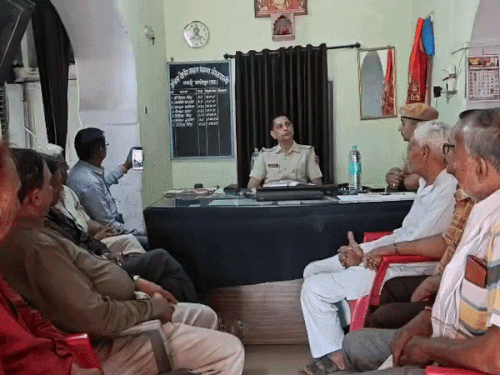 शहर में लगने वाले जाने को लेकर पुलिस हुई एक्टिव:ट्रैफिक पुलिस नो पार्किंग में वाहन खड़े करने पर करेगी कार्रवाई