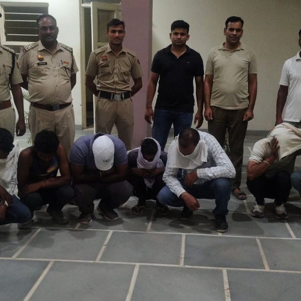 जींद में सार्वजनिक जगह पर शराब पीने वाले 7 गिरफ्तार:पुलिस ने गश्त के दौरान दबोचा; बस स्टैंड और आसपास के एरिया में कार्रवाई