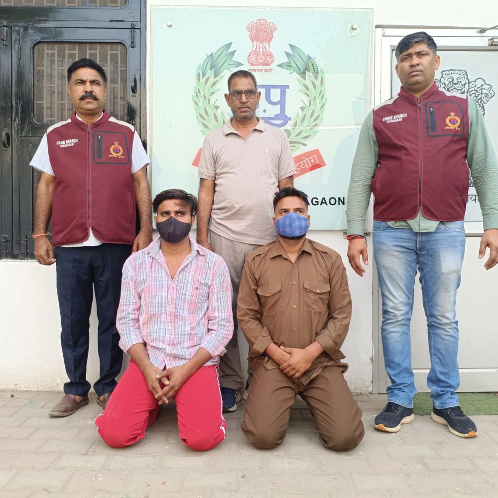 फरीदाबाद में अहाता मैनेजर हत्याकांड में दो अरेस्ट:शराब न देने को लेकर हुआ था विवाद, गुरुग्राम के रहने वाले हैं पकड़े गए युवक