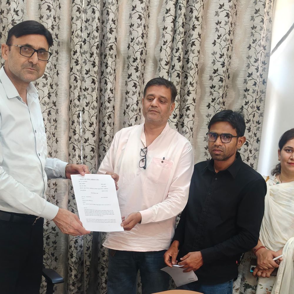 ग्रुप सी के अधीन ड्यूटी दिए जाने से लेक्चरर नाराज:समालखा नायब तहसीलदार से की मुलाकात, बोले- अनुभव के आधार पर लगाई जाए जनगणना में ड्यूटी