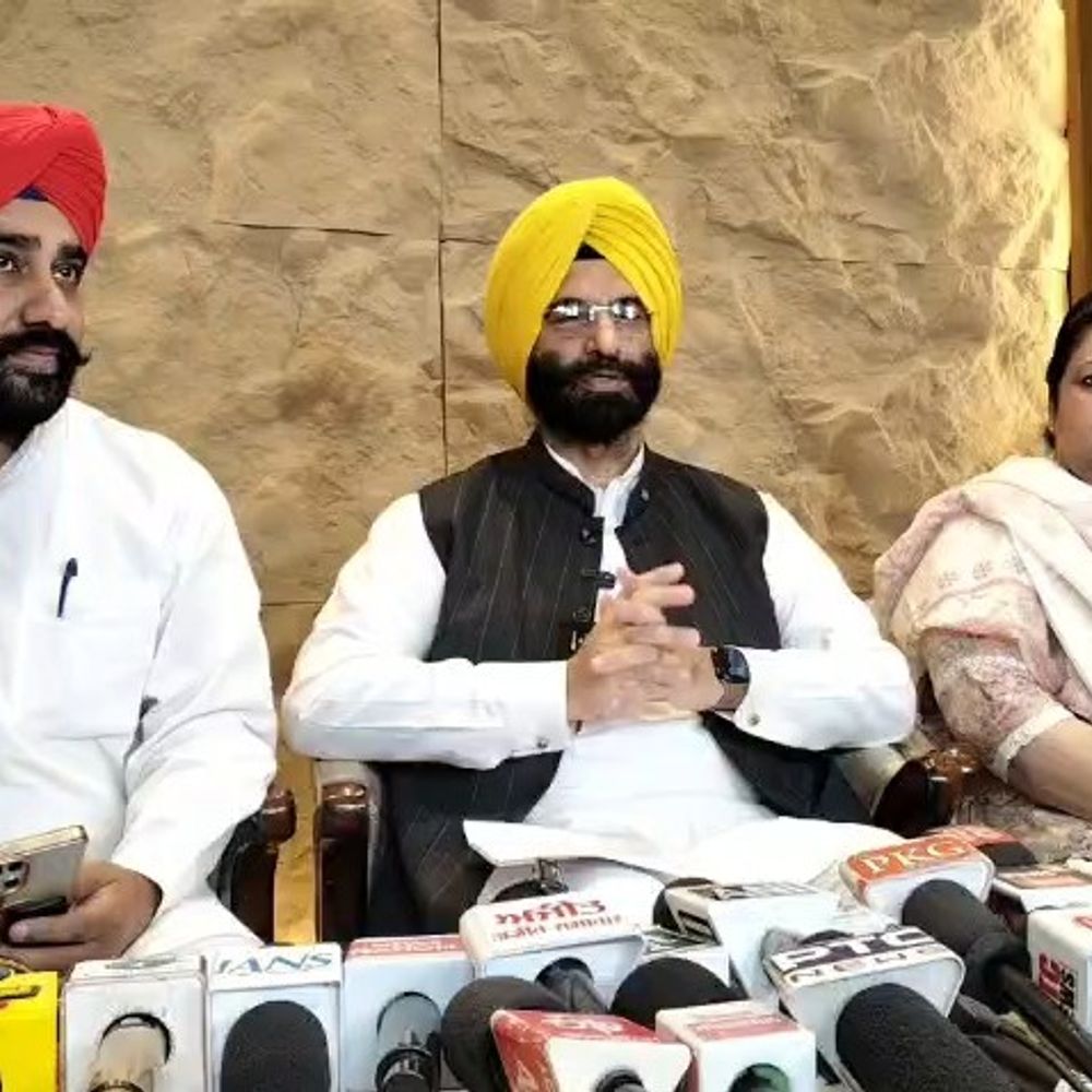 महिला आरक्षण बिल रोकने पर विपक्ष पर हमला:अमृतसर में दिल्ली के मंत्री सिरसा बोले- कांग्रेस, सपा, AAP को माफ नहीं करेगी मातृशक्ति