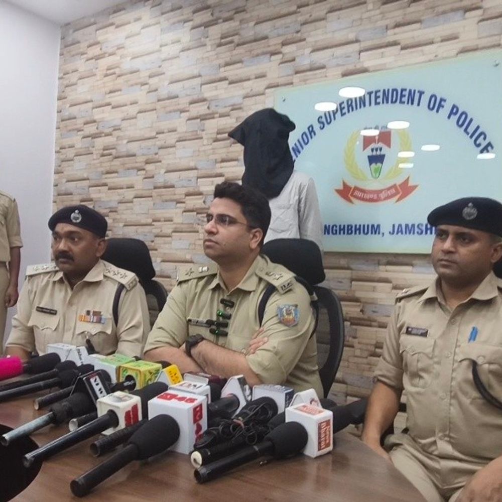 जमशेदपुर में गांजा तस्कर गिरफ्तार, 3.71 किलो बरामद:पुलिस ने बारीडीह इलाके से आरोपी को पकड़ा, गुप्त सूचना पर हुई कार्रवाई