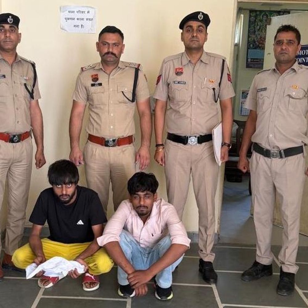 समालखा में अवैध पिस्तौल सहित युवक गिरफ्तार:सप्लायर को भी काबू किया, दोस्तों में रौब दिखाने के लिए ₹3 हजार में खरीदी