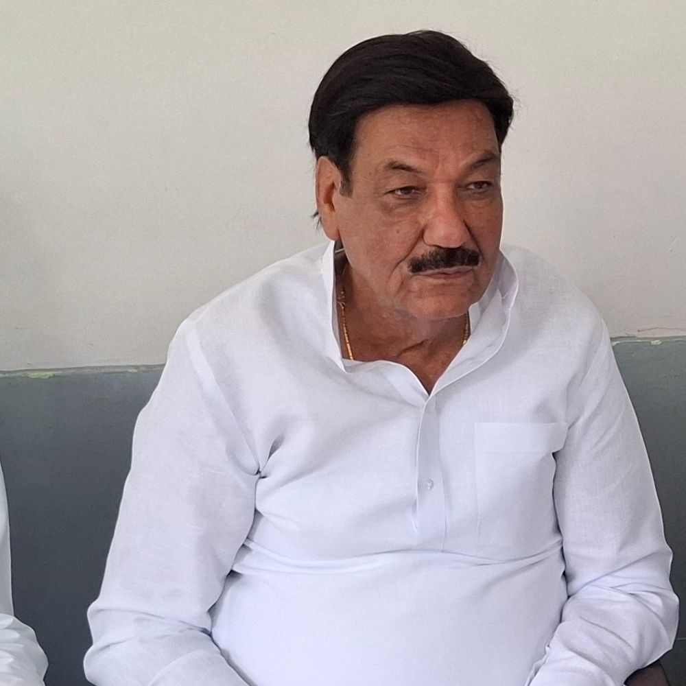 हिसार पहुंचे पूर्व मंत्री रणजीत चौटाला:फसल नुकसान पर तुरंत मुआवजे की मांग, राज्यसभा चुनाव में क्रॉस वोटिंग को बताया गंदा काम