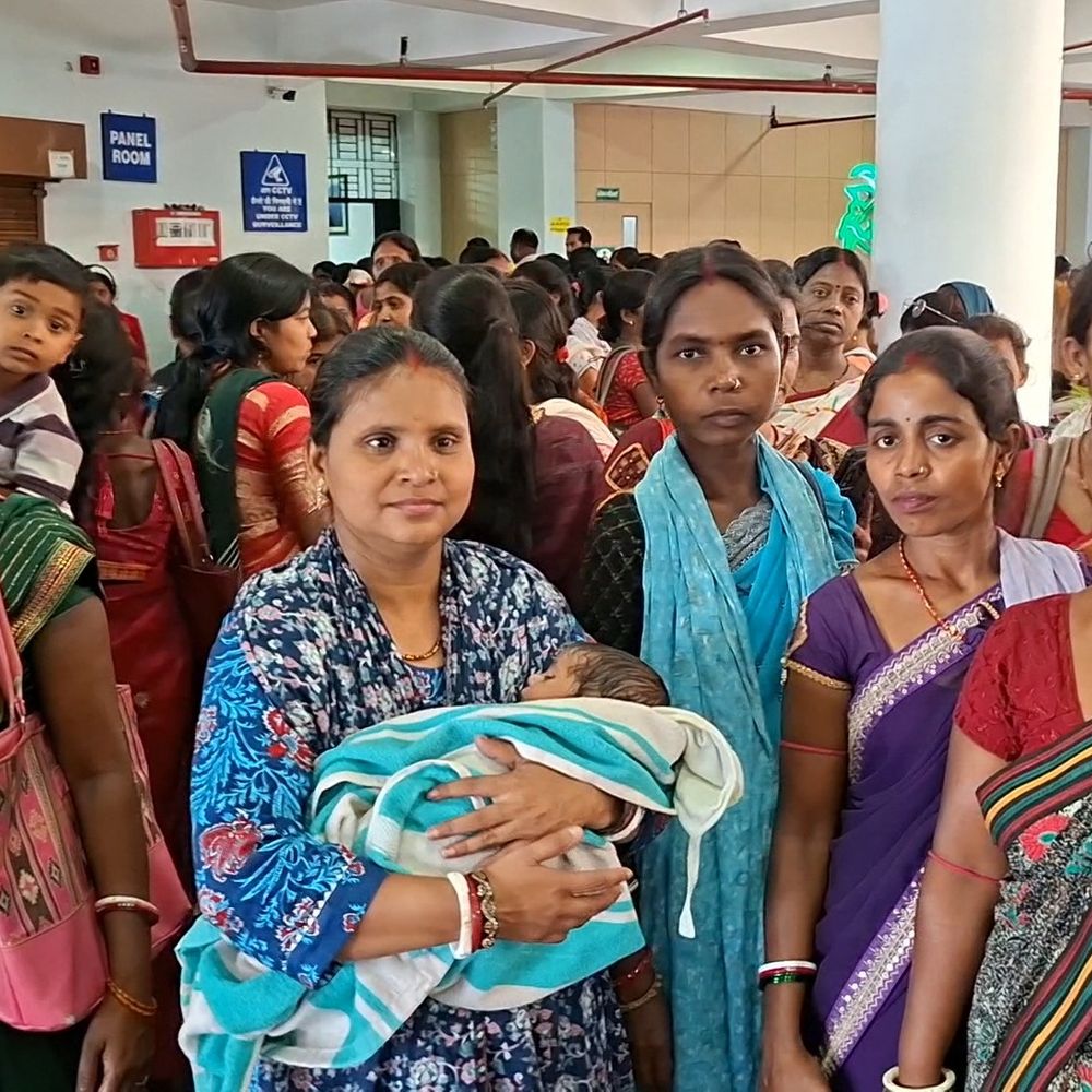 Dhanbad JSLPS Women Protest Unpaid Stipend; Economic Woes