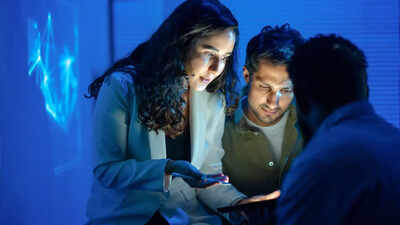 Why mastering AI prompt engineering is becoming essential for students navigating personal finance decisions in a digital world