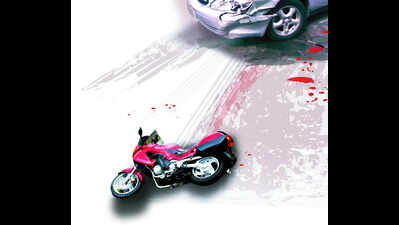 Head Constable Injured After Being Hit by Fleeing Vehicle During Night Patrol, Driver Escapes | Delhi News