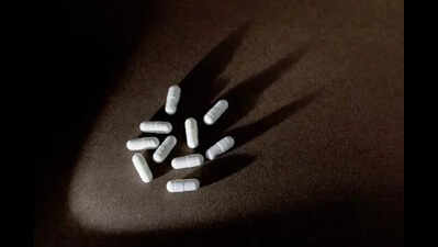 Delhi police dismantle illegal drug network and cocaine syndicate | Delhi News