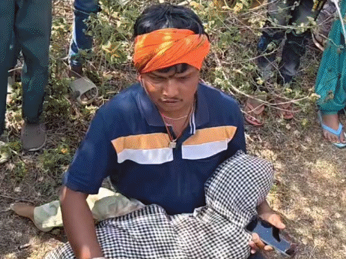 गिरिडीह के धनवार में दर्दनाक हादसा:ट्रक की टक्कर से 4 साल के मासूम की मौत, परिजनों में कोहराम