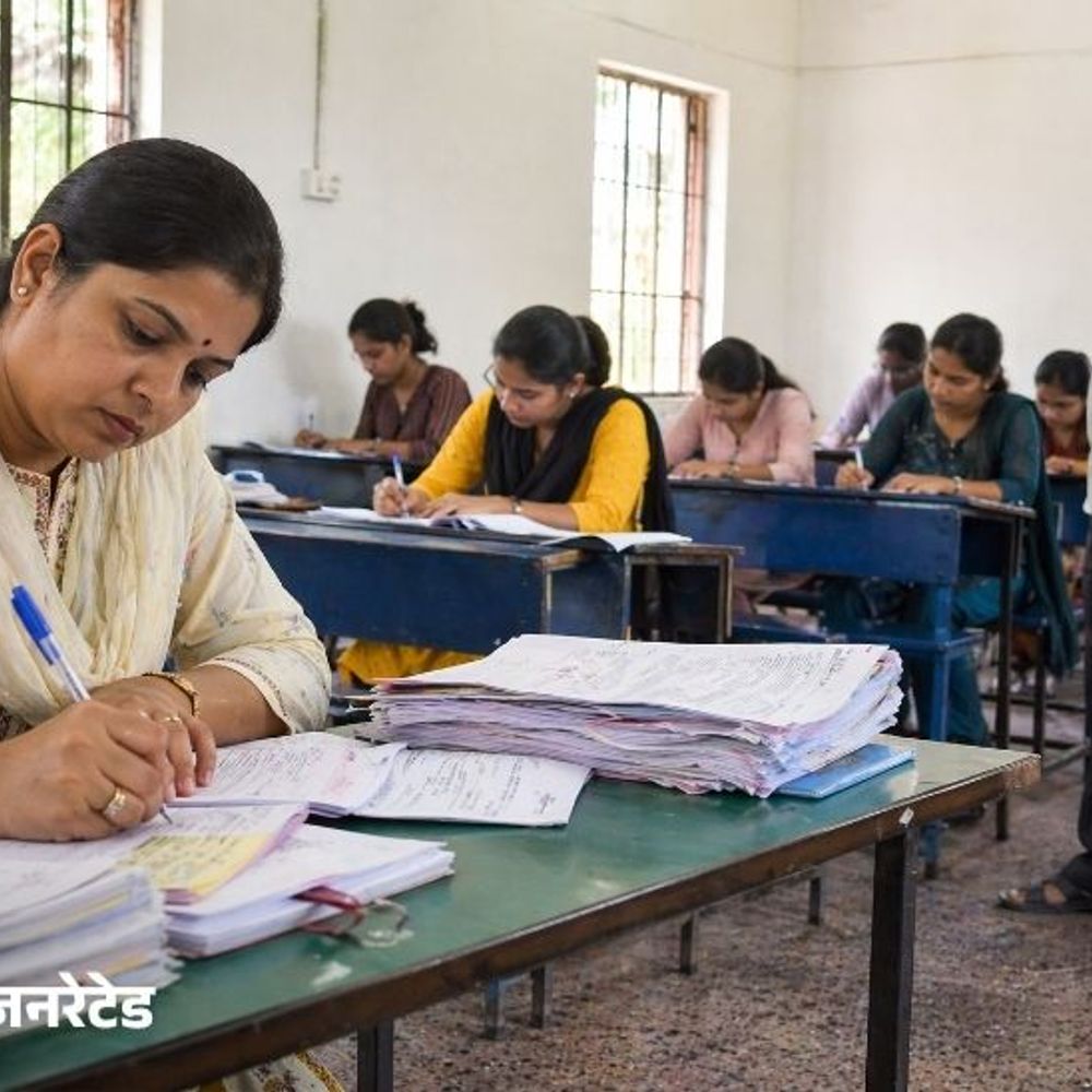 लुधियाना में 44 शिक्षकों पर सख्ती:BLO ड्यूटी से गैरहाजिर रहने पर सैलरी रोकने और FIR की चेतावनी,टीचर्स में रोष