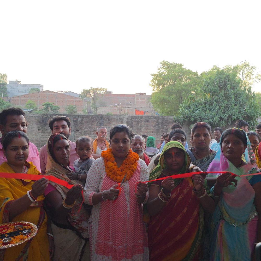 40 लाख की लागत से 2 सड़कों का उद्घाटन:खगड़िया के वार्ड-05 में बेसिक फैसिलिटी को मिली मजबूती