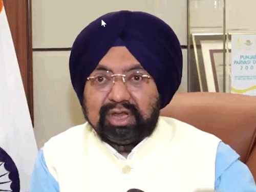 हमने किसी से गद्दारी नहीं की: साहनी:बोले- पार्टी छोड़ने से पहले केजरीवाल से मिला था; सीचेवाल बोले- राघव का फोन आया था