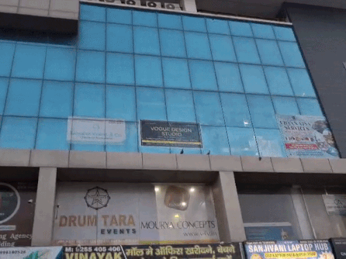 हिसार की 4 मंजिला इमारत आज सील होगी:13 साल पहले रेलवे रोड पर था RD सिटी सेंटर, करीब 100 दुकानें खाली करने का नोटिस