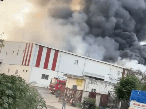 Punjab chandigarh breaking news updates Jalandhar amritsar ludhiana headlines Mohali reliance godown fire