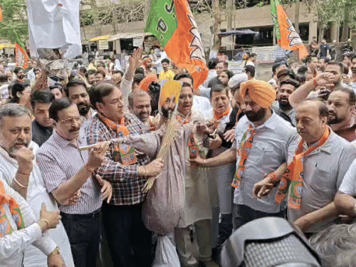 लुधियाना में AAP सरकार के खिलाफ भाजपा का हल्ला बोल:मिशन 2027, डीसी दफ्तर में करेंगे प्रदर्शन, 5 मुद्दों पर मान सरकार को घेरेंगे,