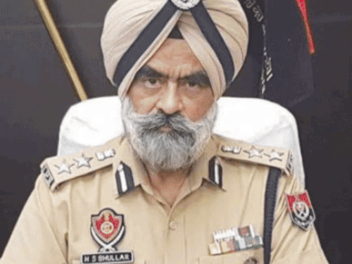 डीआईजी भुल्लर की मुश्किलें बढ़ीं:ईडी ने चंडीगढ़ स्थित आवास पर दबिश दी, पहले सीबीआई और पंजाब पुलिस ने केस दर्ज किया