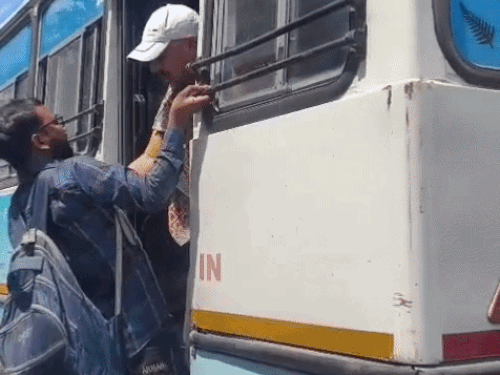 Kurukshetra Bus Conductor Threatens Youth Hanging From Window Video Viral