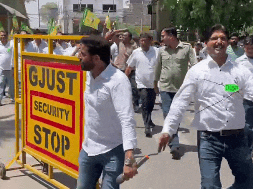 Hisar GJU Student Protest | VC Office Siege Digvijay Chautala