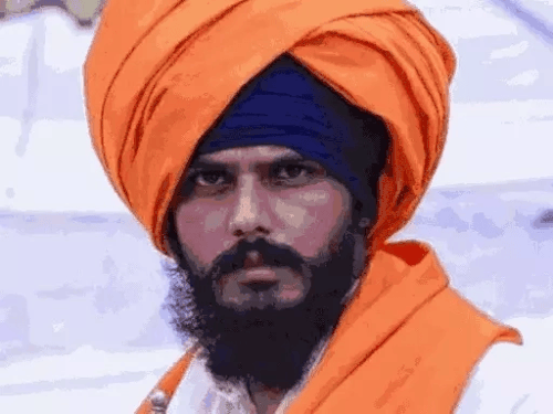 सांसद अमृतपाल-सिंह की NSA खत्म होने के बाद अगली कार्रवाई:आज अमृतसर पुलिस वीडियो कॉन्फ्रेंसिंग के जरिए कोर्ट में करेगी पेश