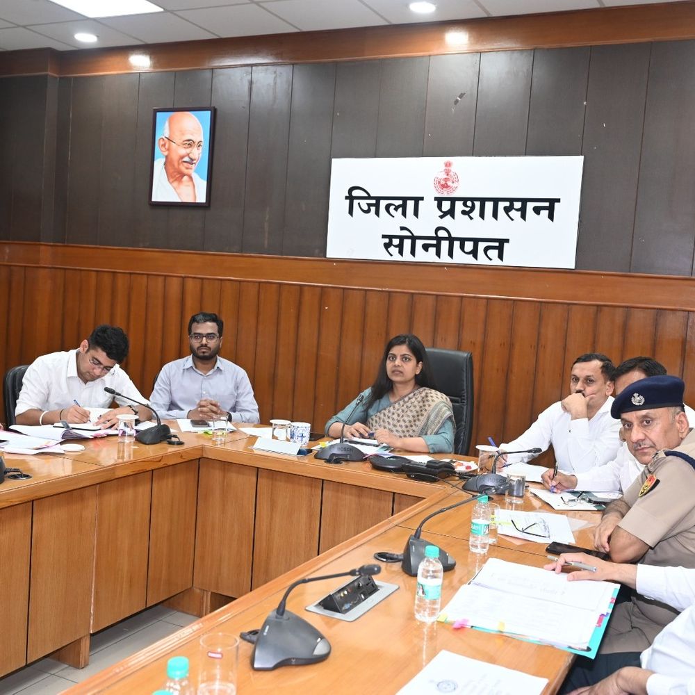 सोनीपत में 30 अप्रैल को स्वगणना का अंतिम दिन:डीसी नेहा सिंह बोलीं- पोर्टल पर 5 मिनट दें, नहीं तो घर आएंगे प्रगणक