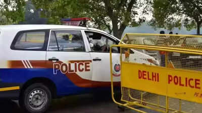 Man killed, 2 injured as neighbours clash in Delhi’s Shakurpur | Delhi News
