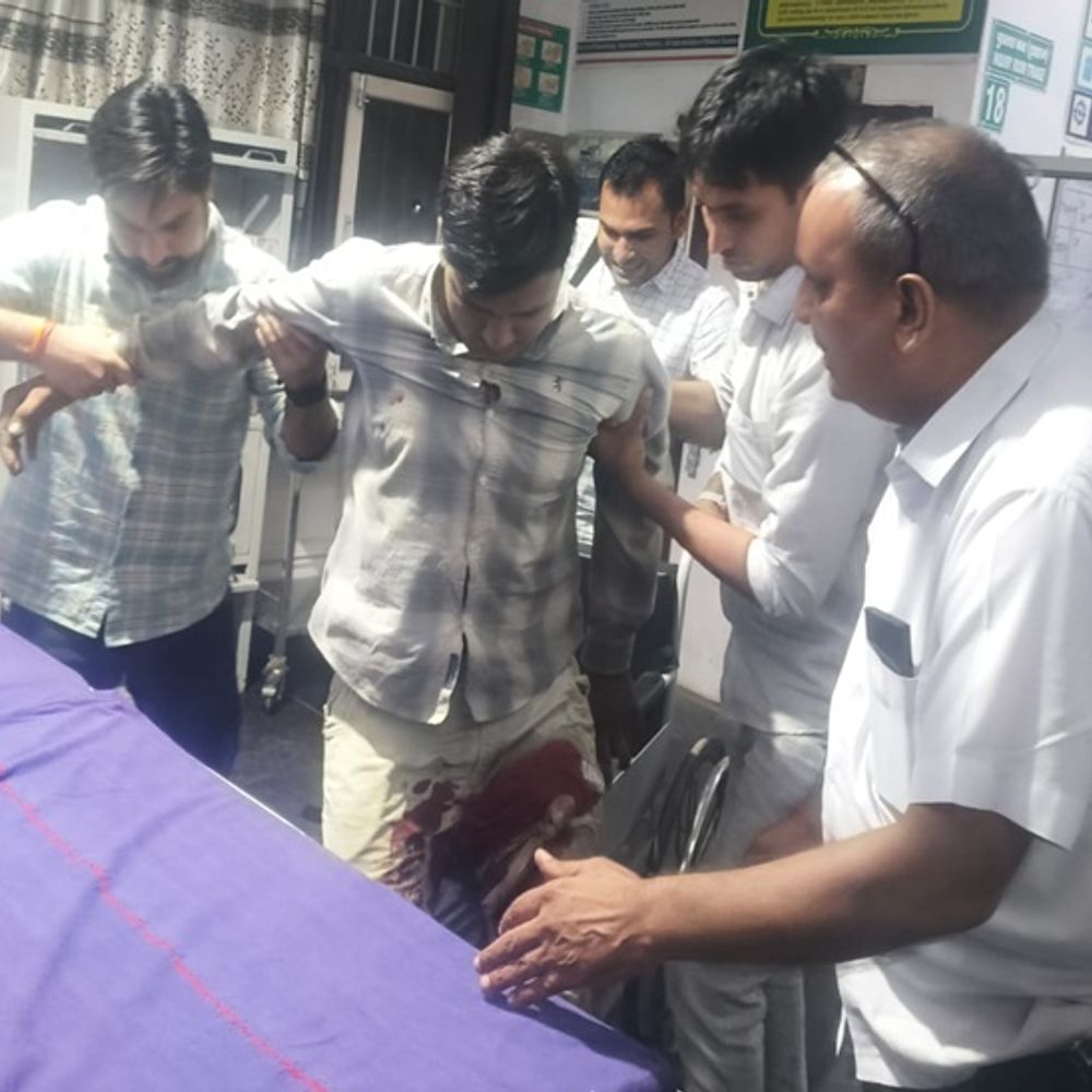 करनाल में पुलिस और बदमाश के बीच मुठभेड़:गोली लगने से आरोपी घायल, अस्पताल में भर्ती; पानीपत का रहने वाला