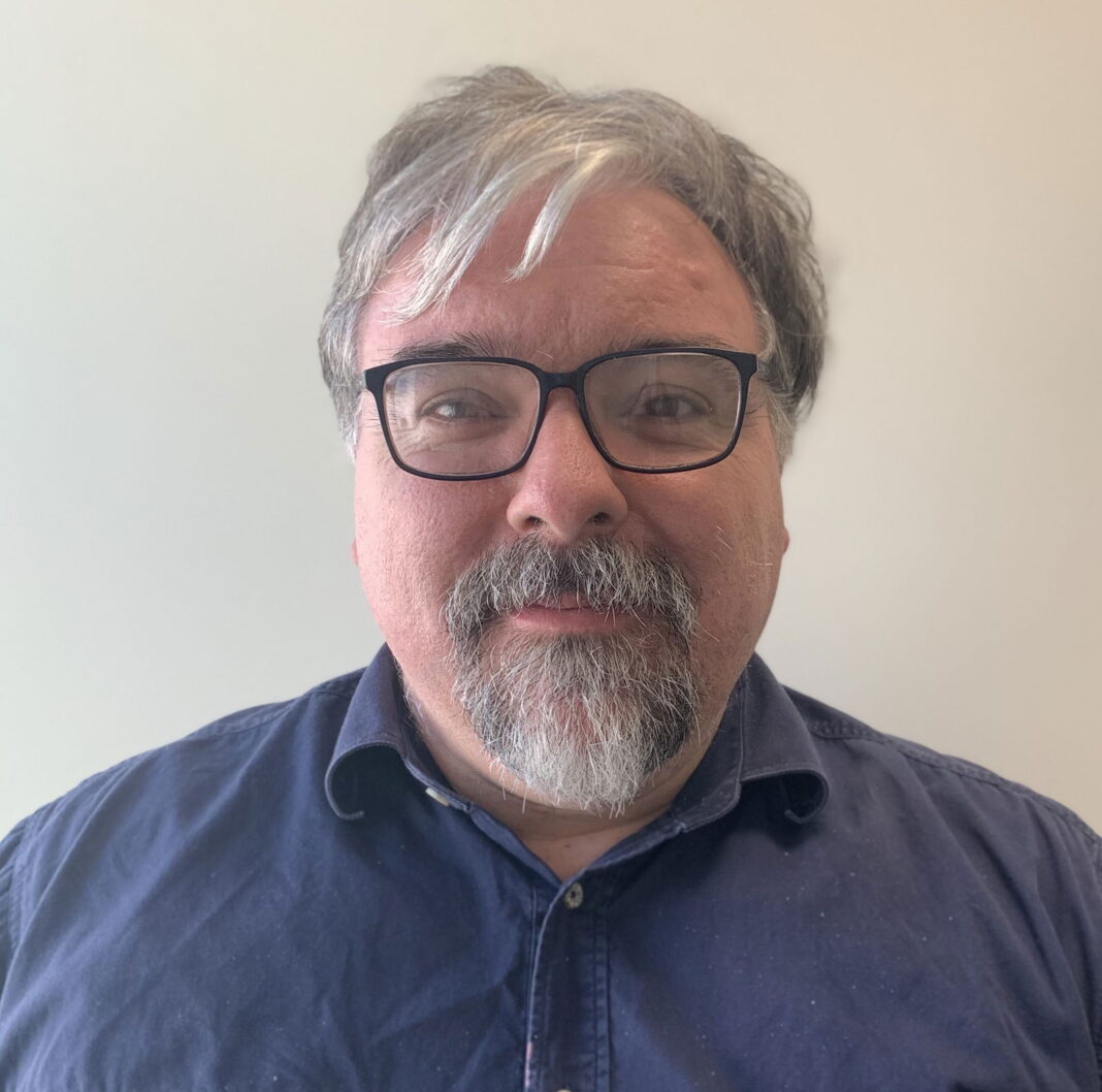 Western Bulldogs on top at 4-0 after win over Essendon amid injuries, while Demons end Suns winning run