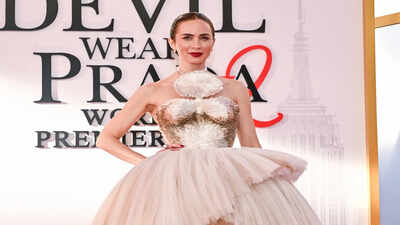 Emily Blunt: Emily Blunt stuns in Schiaparelli gown at ‘The Devil Wears Prada 2’ premiere |