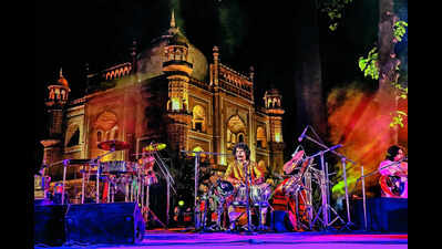 Rekindling rhythm at Pt Chatur Lal’s centenary in Delhi | Delhi News