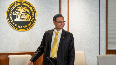 Can’t trade macro sovereignty for capital easing: Malhotra