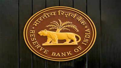 Banks to report all related party forex derivative transactions: RBI