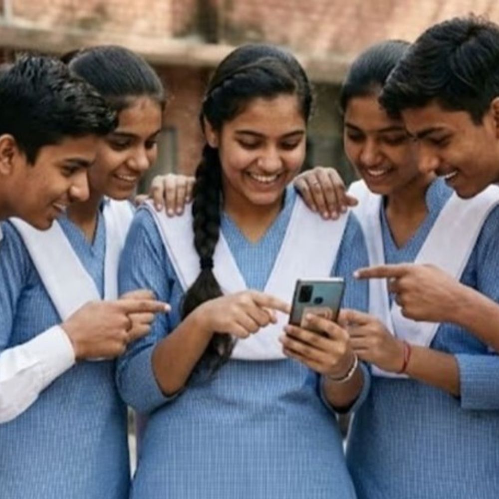 CBSE 10वीं का रिजल्ट जारी:देश में पंचकूला जोन को 14वां स्थान, 92.24% स्टूडेंट्स पास; मेरिट जारी नहीं होगी