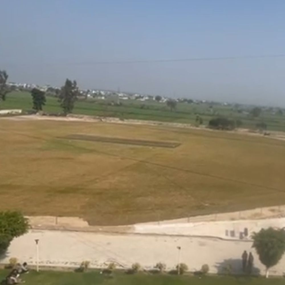 कैथल में आज बल्ले से भिड़ेंगे कलाकार:केसीएल में खेलेंगे मैच, पहला मैच मस्त कलंदर व सुरीले सूरमा के बीच