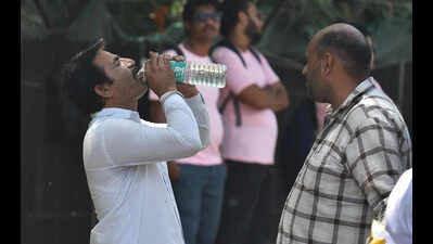 Close to 40 degrees Celsius, Delhi sees hottest day of the year, but no heatwave likely soon | Delhi News