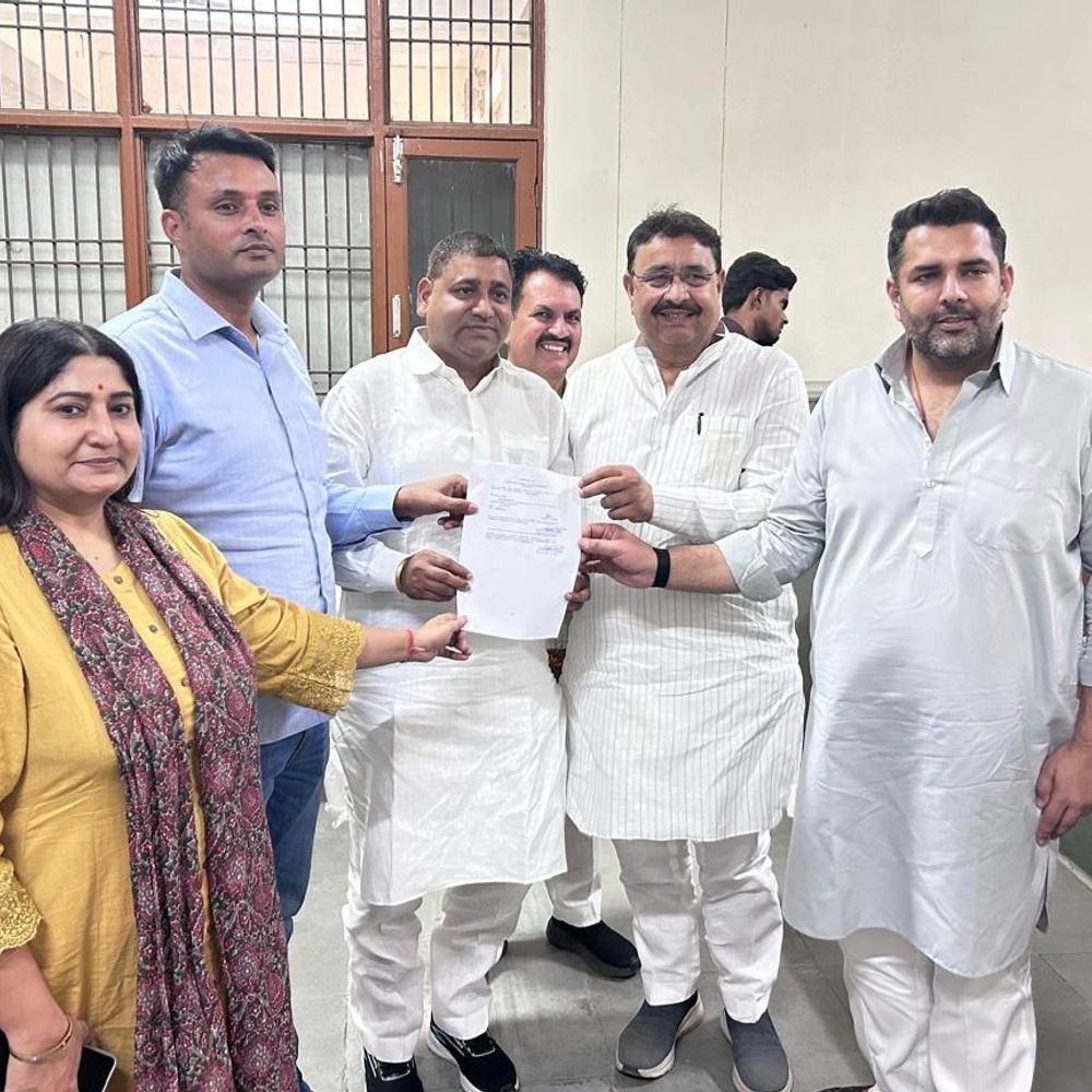 सोनीपत में 7 निर्दलीयों का भाजपा को समर्थन:कांग्रेस के बागी पवन गर्ग ने बीजेपी ज्वॉइन की; मंत्री पंवार बोले- भारी बहुमत से जीतेंगे