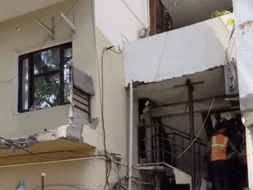 चंडीगढ़ डिमोलिशन ड्राइव, प्रभावित लोगों का फूटा गुस्सा:बोले-रिटायरमेंट के बाद प्रशासन ने तोड़ा सपना, पूरी जिंदगी की कमाई से बनाया घर