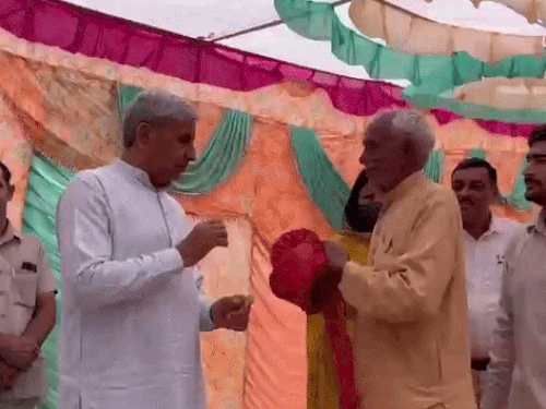 भिवानी में पूर्व मंत्री जेपी दलाल का बयान:ममता और केजरीवाल के साथ खड़गे पर साधा निशाना, आप की नींव झूठ पर रखकर भ्रष्टाचार किया