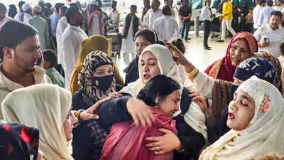 Haj pilgrims face Rs 10,000 fare shock, airlines cite rising fuel costs | Delhi News