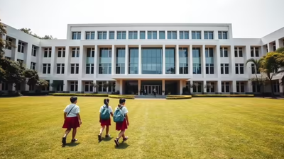 No more advance fee pressure on parents in Delhi private schools | Delhi News