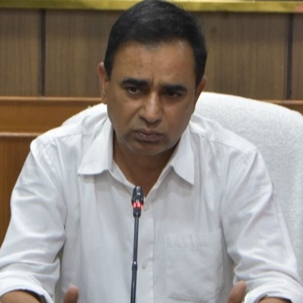 हरियाणा में 2 दिन में दूसरा बड़ा प्रशासनिक फेरबदल:18 IAS और 3 HCS अधिकारियों के तबादले; जींद और चरखी दादरी के DC बदले