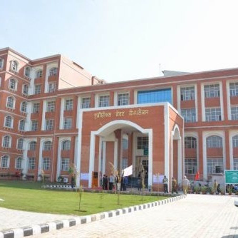 कपूरथला अदालत में जाली दस्तावेज कर जमानत:एक पंचायत सदस्य सहित 3 लोगों के खिलाफ केस, फर्जीवाड़े शामिल लोगों की होगी जांच