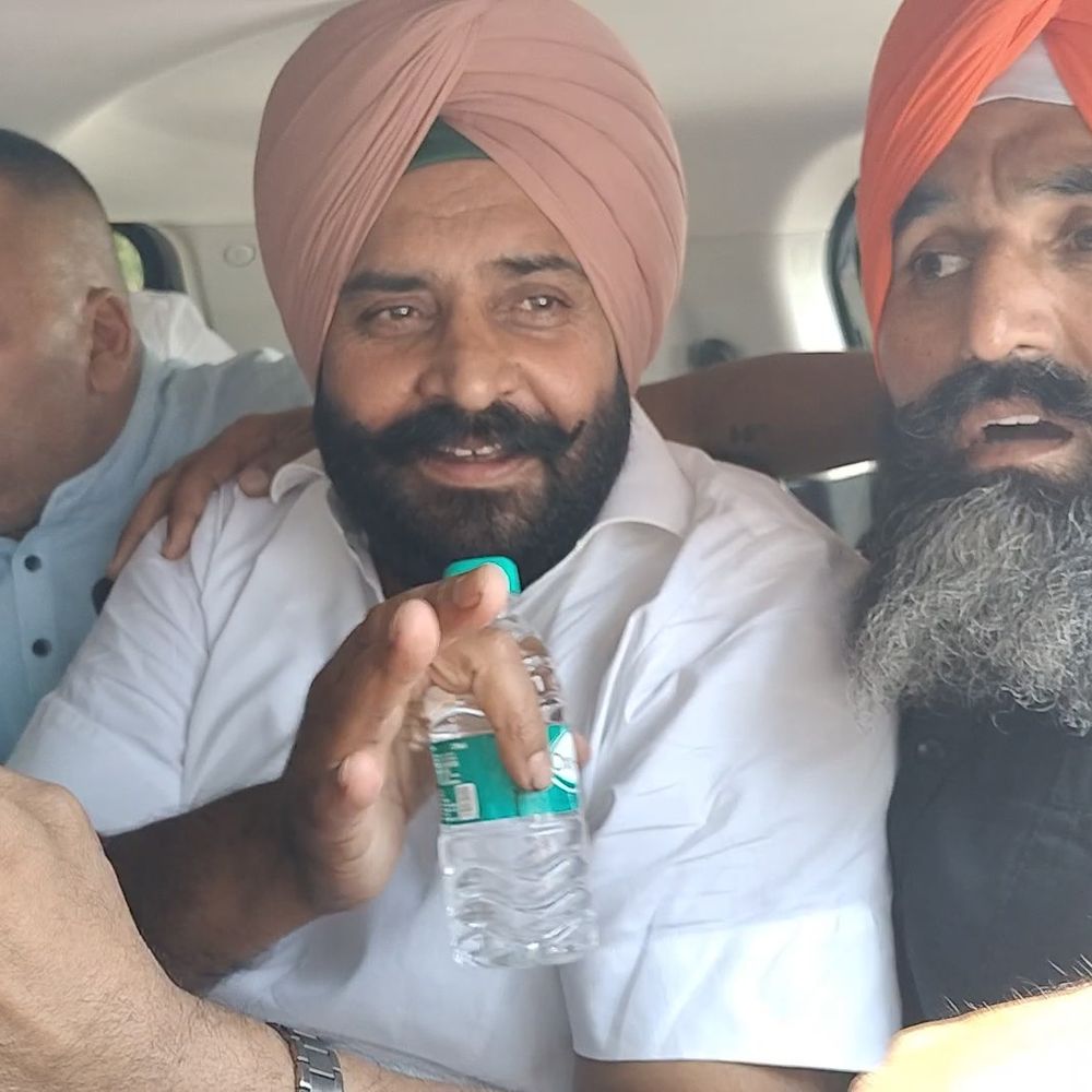 आम आदमी पार्टी विधायक पठान माजरा जेल से बाहर आए:बठिंडा में थे बंद, हाईकोर्ट से मिली जमानत, बोले- मेरे ऊपर लगे सभी केस गलत