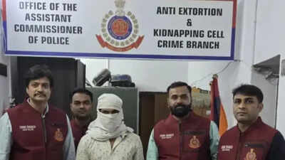 Harmful mirchi tadka: 802kg fake spices found in Old Delhi masala hub | Delhi News
