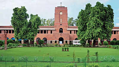DU defers PG and professional exams scheduled between May 20–25, cites “unavoidable circumstances”