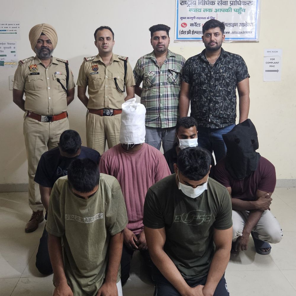 पंचकूला पुलिस ने किया साइबर ठग गिरोह का पर्दाफाश:दिल्ली में चल रहे फर्जी कॉल सेंटर, 7 आरोपी अरेस्ट, पॉलिसी मैच्योरिटी का झांसा देते थे