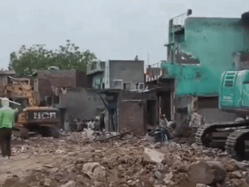 Faridabad RRTS Corridor Cleared: 20+ Illegal Structures Demolished