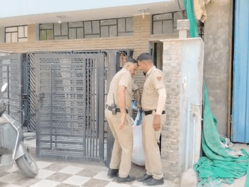 पंचकूला के निर्माणाधीन मकान में चौकीदार की हत्या:साथी पर शक, लोहे के सरिए से हमला कर फरार, नेपाल का रहने वाला