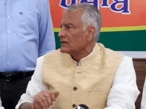पंजाब BJP कार्यालय में मनाया जाएगा बंगाल जीत का जश्न:मिठाइयां बांटी जाएंगी, प्रदेश अध्यक्ष सुनील जाखड़ रहेंगे मौजूद; भविष्य की रणनीति पर भी चर्चा